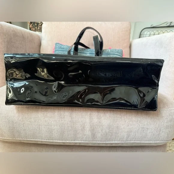 Harrods Large PVC Patent Leather Black & Gold Tote Bag - Picture 5 of 9